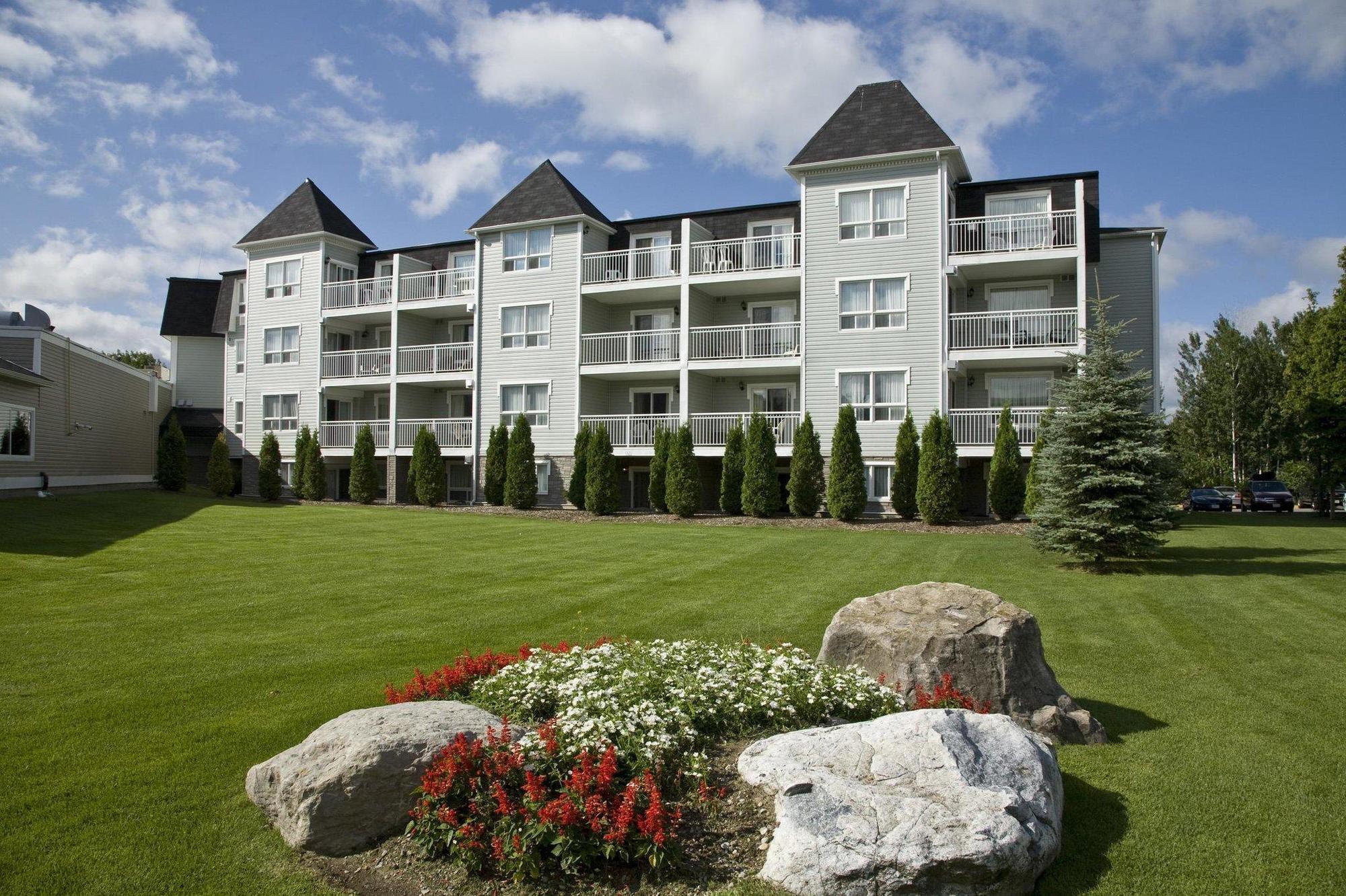 Living Stone Golf Resort Collingwood Exterior photo